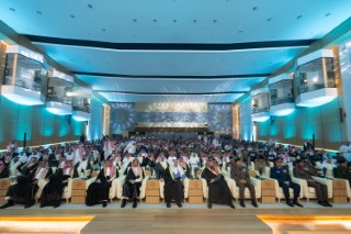 برعاية الأمير عبد العزيز بن سعود بن نايف وزير الداخلية الرياض تستضيف (500) خبيرًا عالميًا في مجالات الأمن والسلامة تنظمه جامعة نايف والهيئة العليا للأمن الصناعي